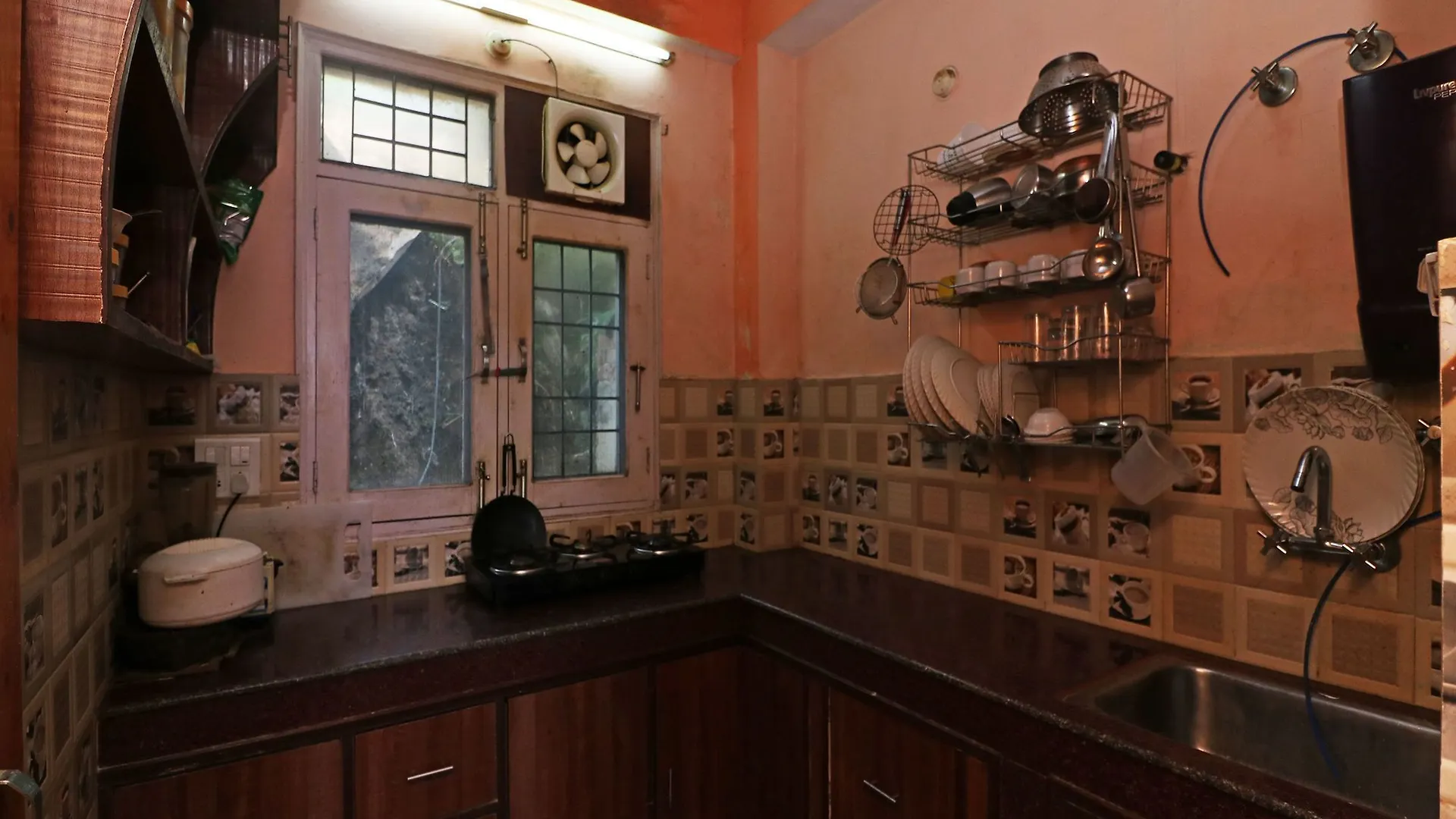 Oyo 13421 Home Cozy Hill View 2Bhk Chota Shimla Appartement