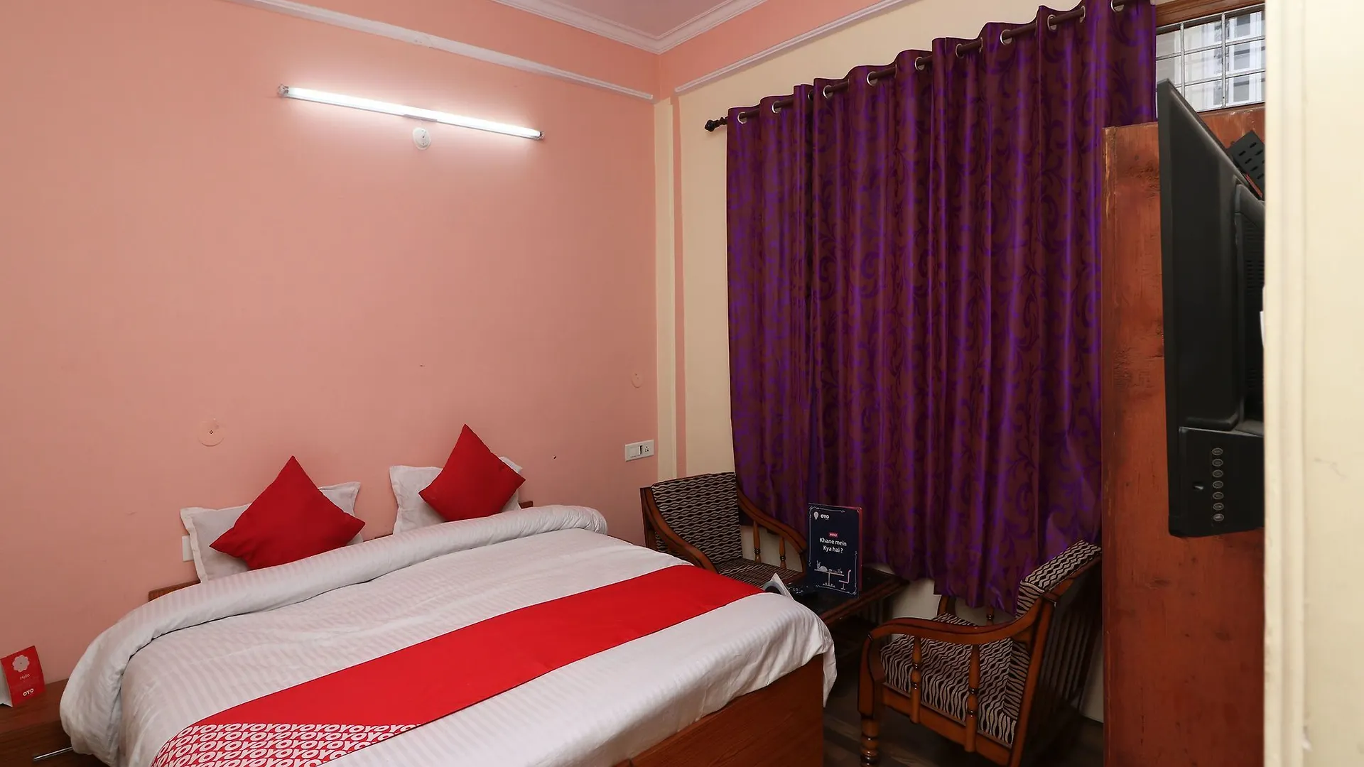 Appartement Oyo 13421 Home Cozy Hill View 2Bhk Chota Shimla India